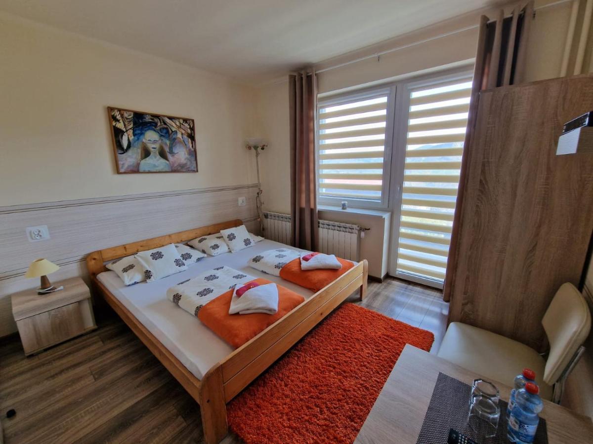 Irena Bed & Breakfast Korbielow Exterior photo